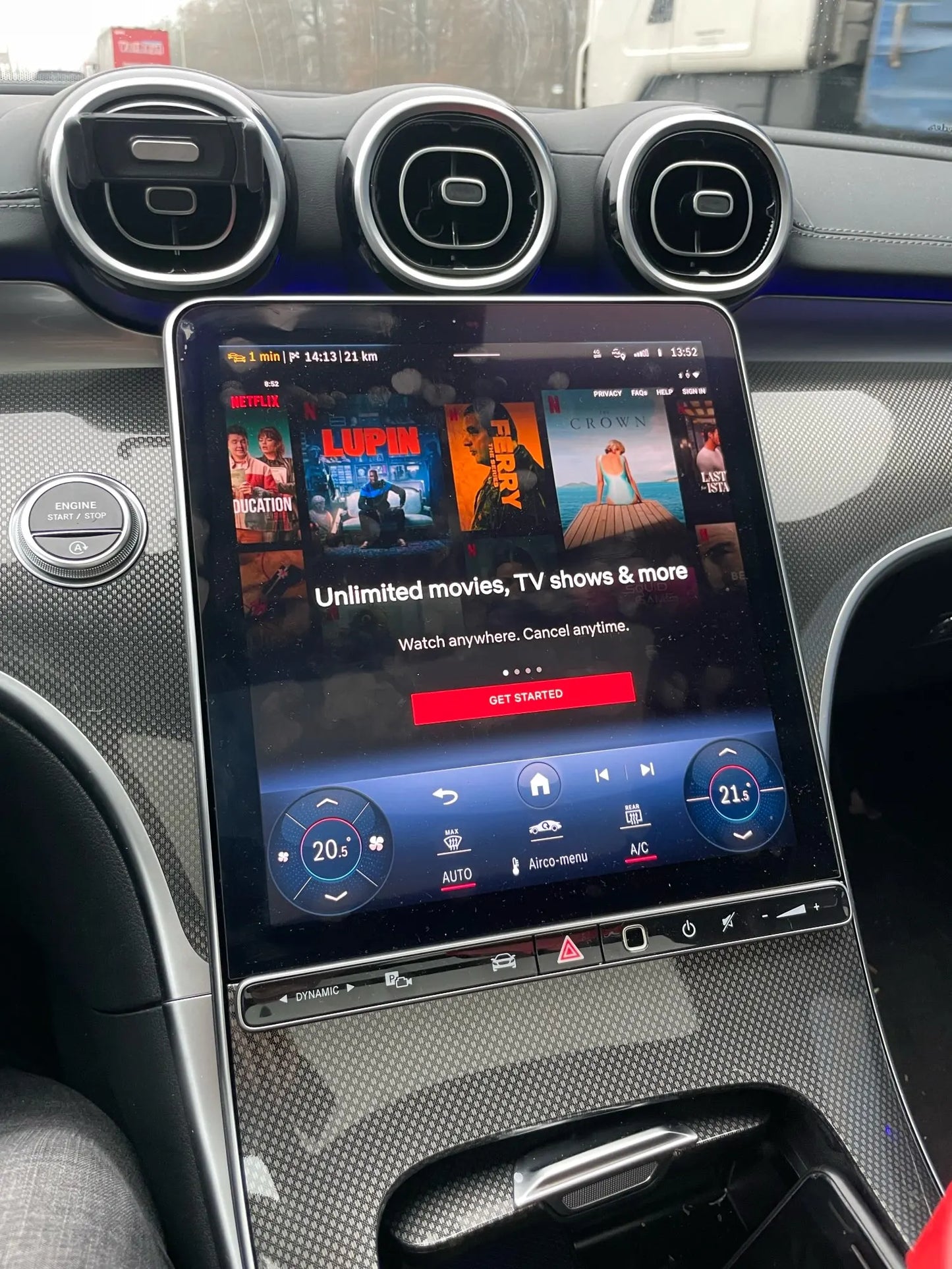 Youtube e Netflix AI-Box per Mercedes